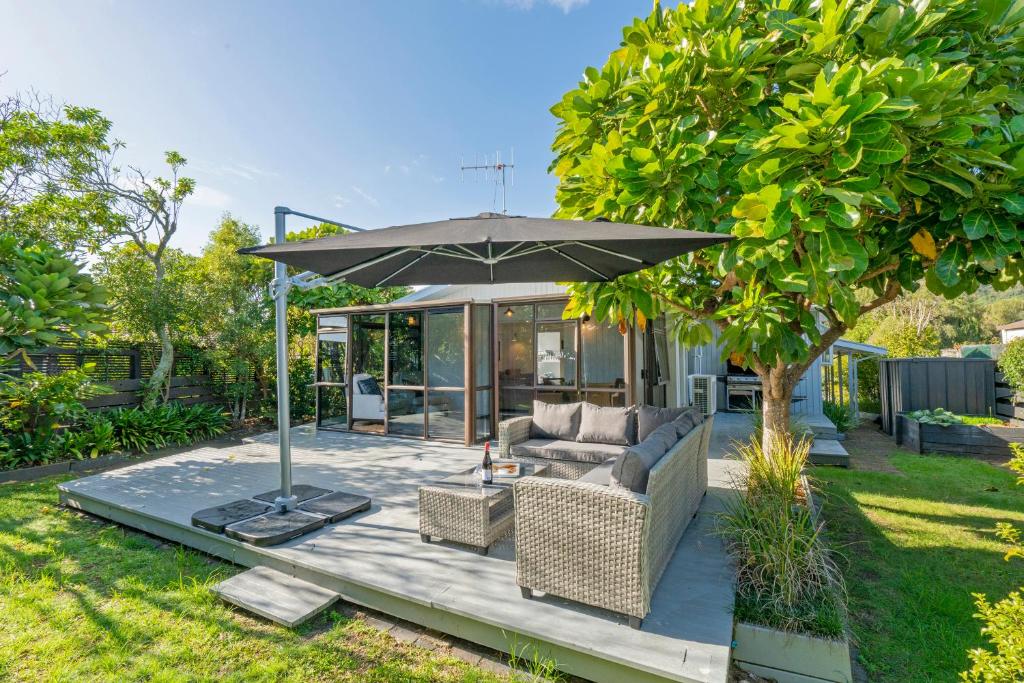 Patton's Place - Pauanui Holiday Home