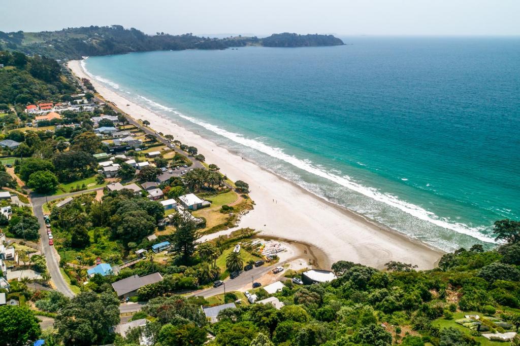 Sunshine Cottage by the Sea - Stay Waiheke