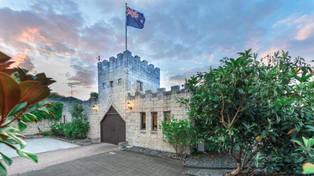 Unique Castle in Auckland