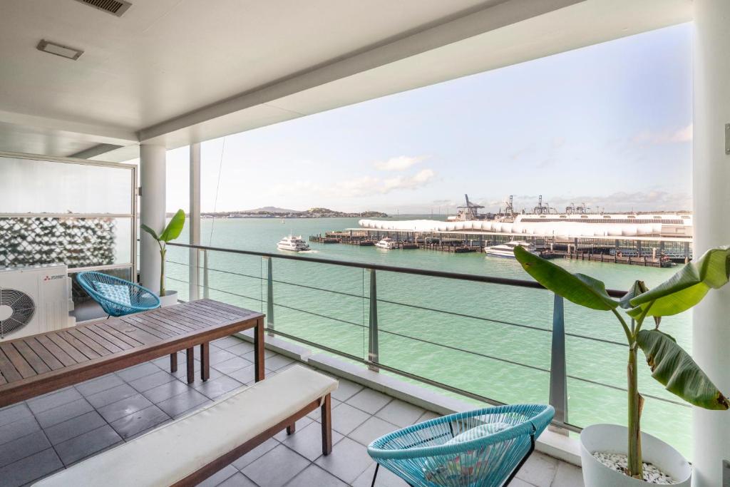 Your Luxury Waterfront Retreat Awaits