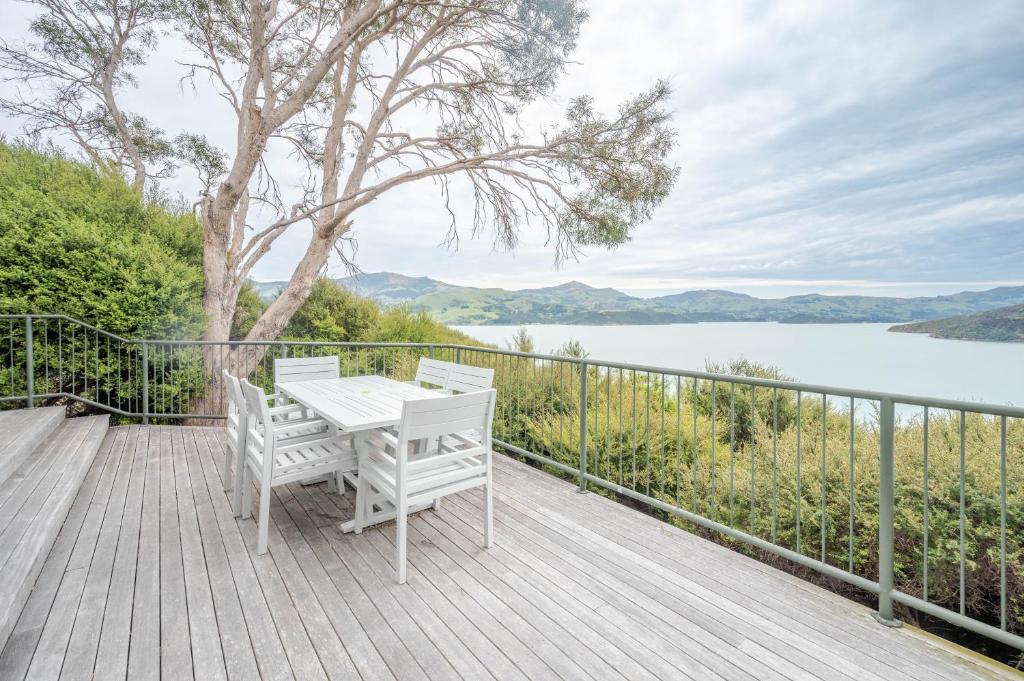 Harbour Haven - Akaroa Holiday Home