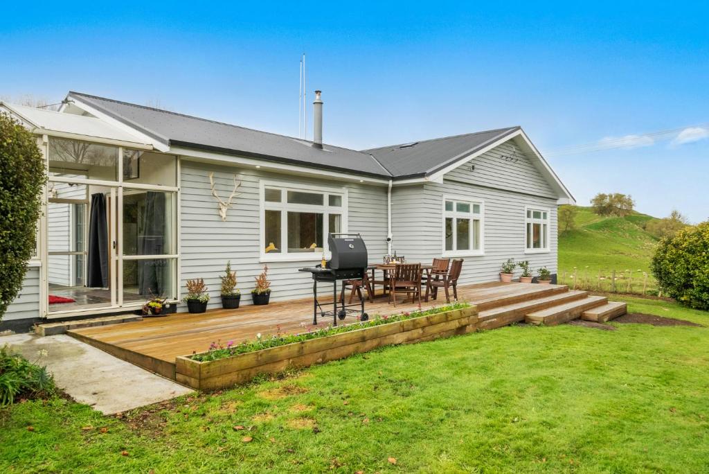 Staghead Cottage - Manawatu Holiday Home