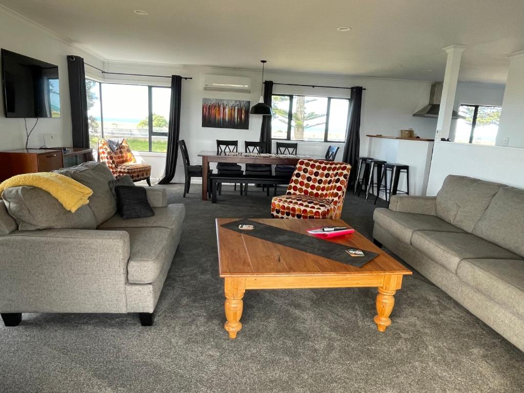 Te Awa Holiday Home