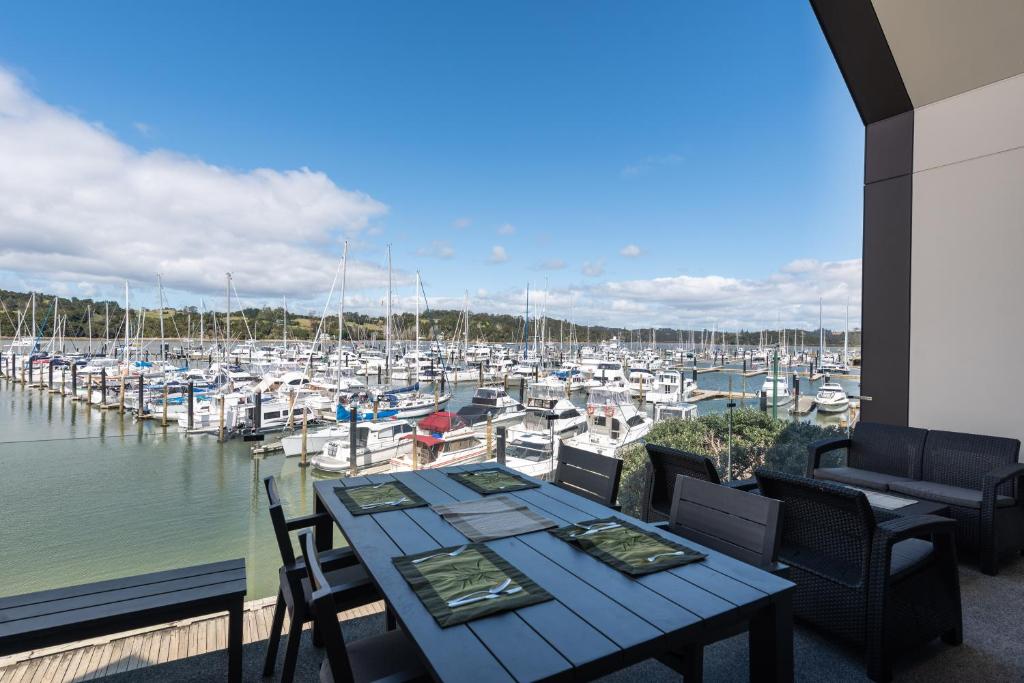 Bay of Islands Apartment with Marina Views