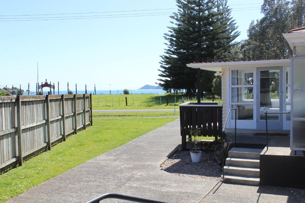 Waitangi Beach Unit B - Te Ti Beach Bach Paihia